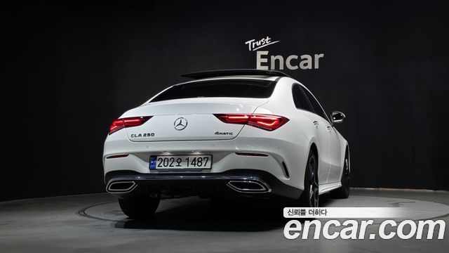 Mercedes-Benz CLA-Class CLA250 4MATIC