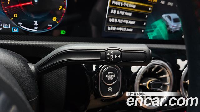 Mercedes-Benz CLA-Class CLA250 4MATIC