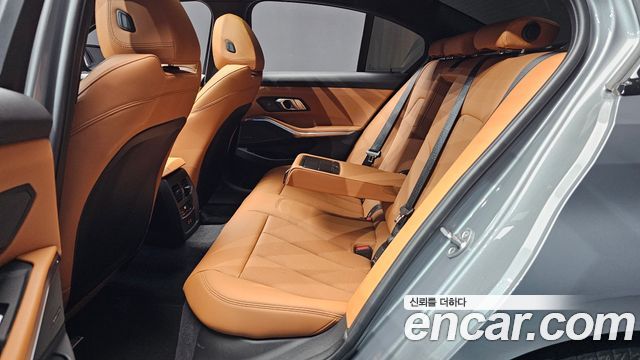 BMW 3-Series 320i M Sport