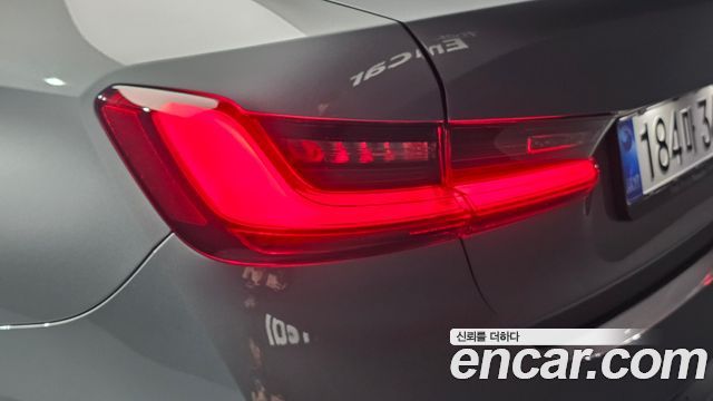 BMW 3-Series 320i M Sport