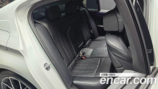 BMW 5-Series 530i M Sport Package