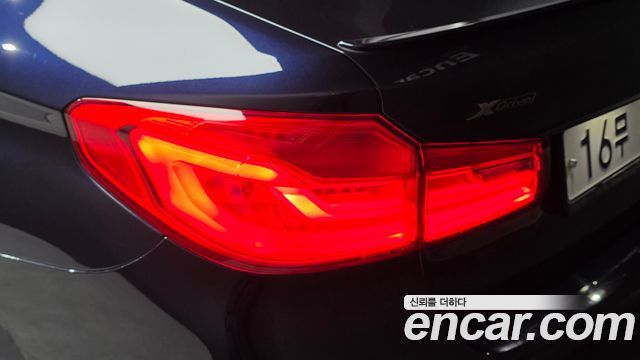 BMW 5-Series M550d xDrive