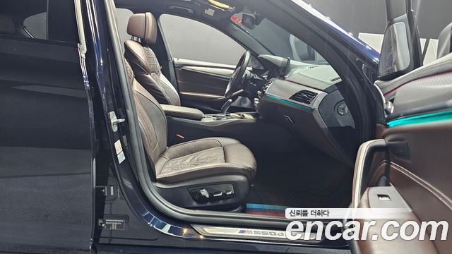 BMW 5-Series M550d xDrive