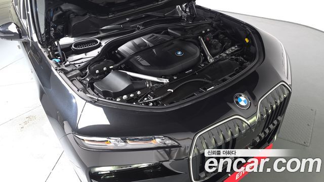 BMW 7-Series 740i xDrive M Sport Limited