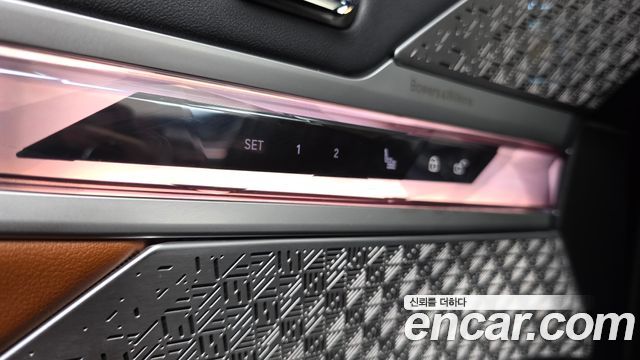 BMW 7-Series 740i xDrive M Sport Limited