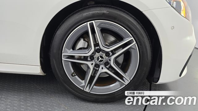 Mercedes-Benz E-Class E250 AMG Line