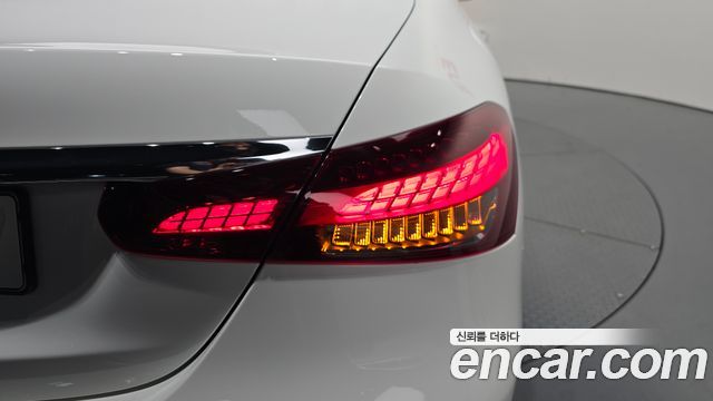 Mercedes-Benz E-Class E250 AMG Line
