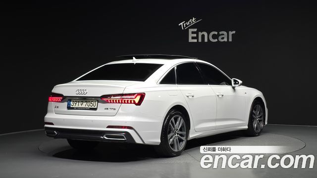 Audi A6 45 TFSI Premium