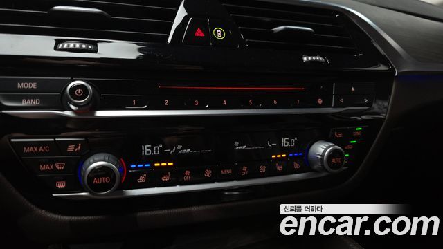 BMW 5-Series 520d Luxury Plus