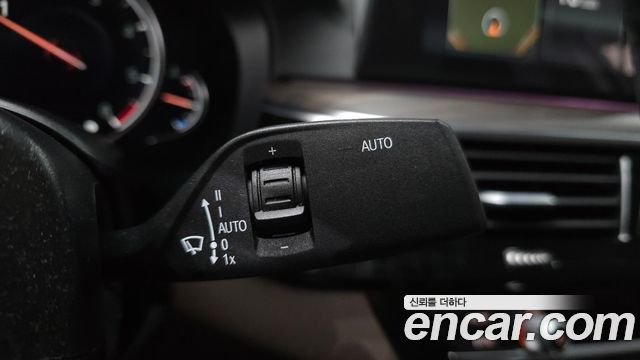 BMW 5-Series 520d Luxury Plus