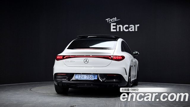 Mercedes-Benz EQE EQE350+