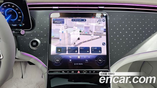 Mercedes-Benz EQE EQE350+