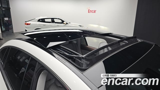 Mercedes-Benz EQE EQE350+