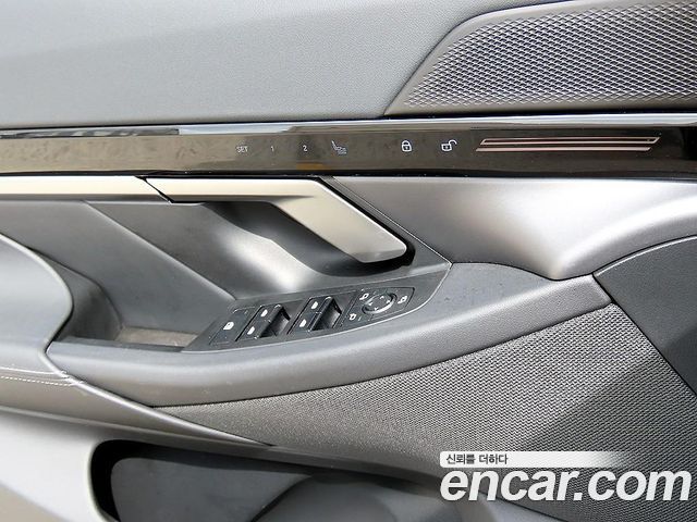 BMW 5-Series 520i
