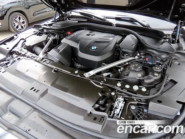 BMW 5-Series 520i