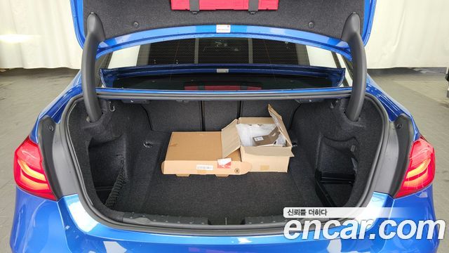 BMW 3-Series 320i M Sport