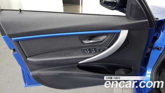 BMW 3-Series 320i M Sport