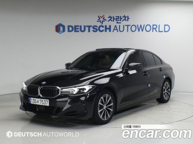 BMW 3-Series 320i