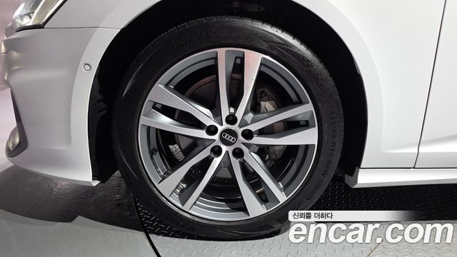 Audi A6 45 TFSI Quattro Premium