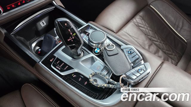 BMW 7-Series 740Li xDrive M Sport Package