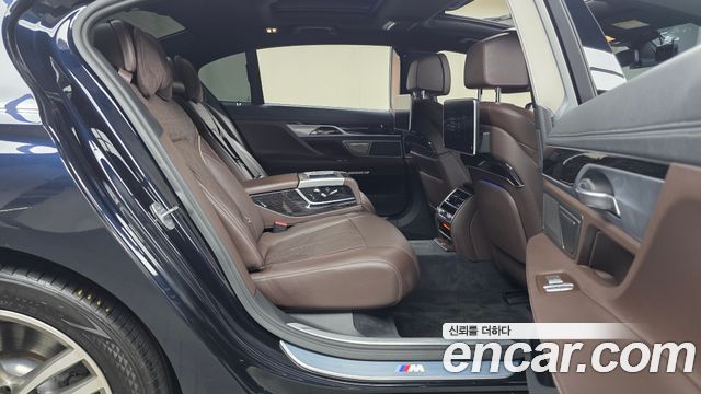 BMW 7-Series 740Li xDrive M Sport Package