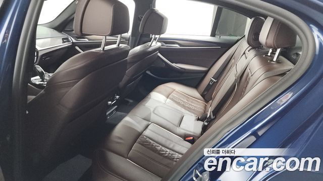 BMW 5-Series 530i M Sport Package