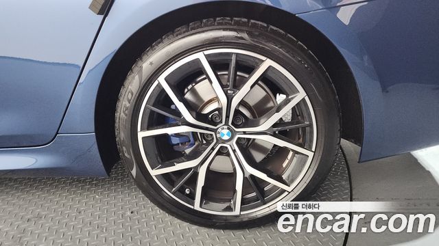BMW 5-Series 530i M Sport Package
