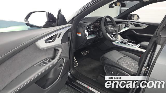 Audi Q8 55 TFSI Quattro Premium