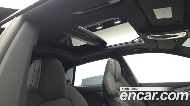 Audi Q8 55 TFSI Quattro Premium