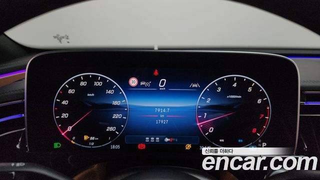 Mercedes-Benz E-Class E300 4MATIC Exclusive