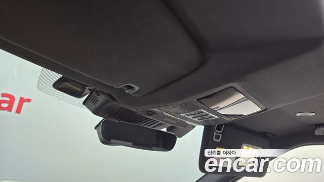 Land Rover Discovery P360 R-Dynamic SE