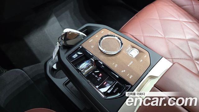 BMW iX xDrive50 Sports Plus