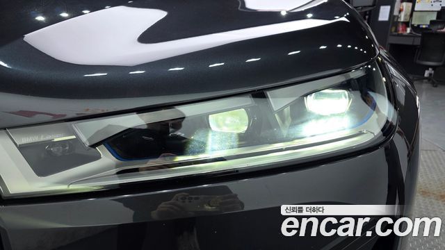 BMW iX xDrive50 Sports Plus
