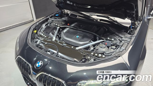 BMW 7-Series 740i xDrive M Sport