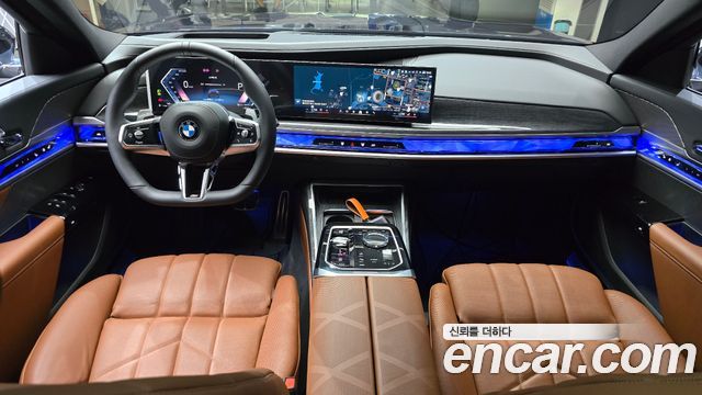 BMW 7-Series 740i xDrive M Sport