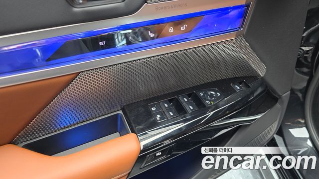 BMW 7-Series 740i xDrive M Sport