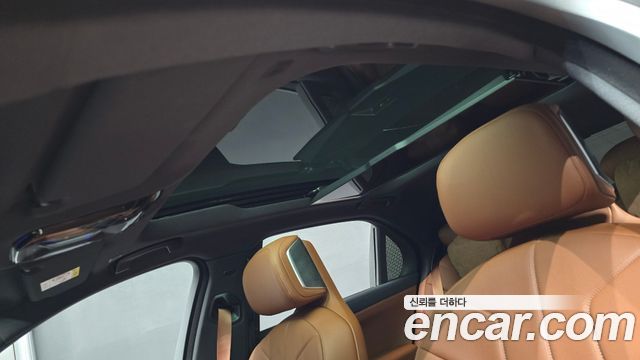 BMW 7-Series 740i xDrive M Sport