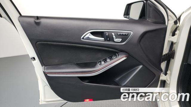 Mercedes-Benz A-Class A45 AMG 4MATIC