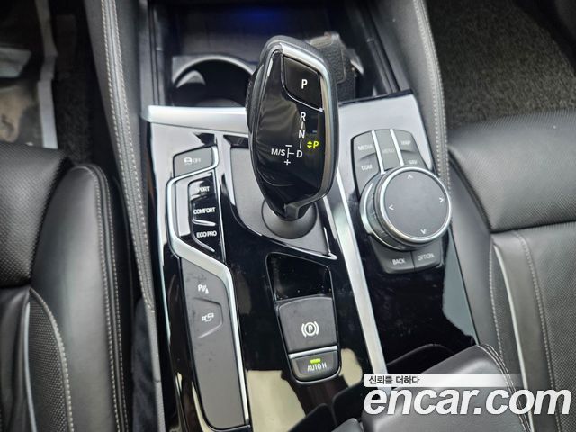 BMW 5-Series 530i xDrive M Sport Package Plus