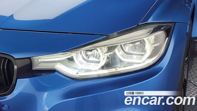 BMW 3-Series 330i M Sport