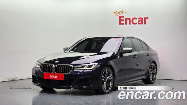 BMW 5-Series M550i xDrive