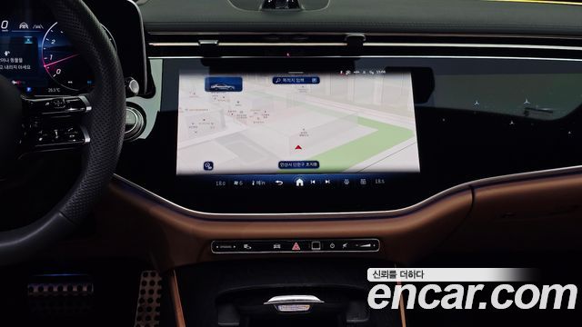 Mercedes-Benz E-Class E300 4MATIC AMG Line