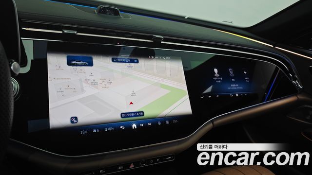 Mercedes-Benz E-Class E300 4MATIC AMG Line