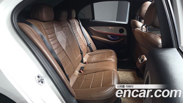 Mercedes-Benz E-Class E250 Avantgarde