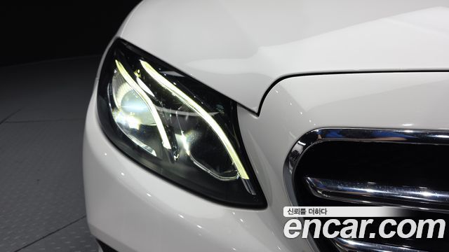 Mercedes-Benz E-Class E250 Avantgarde