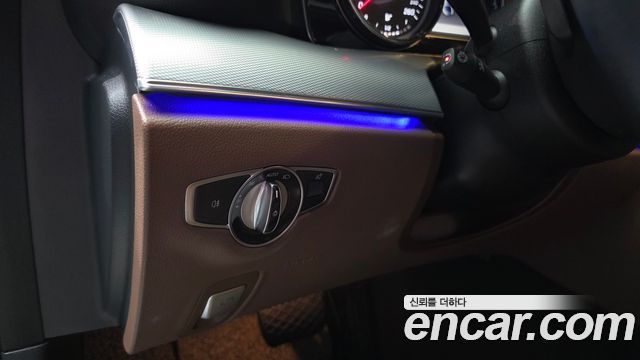 Mercedes-Benz E-Class E250 Avantgarde