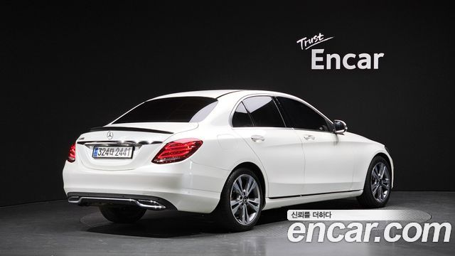 Mercedes-Benz C-Class C200 Avantgarde