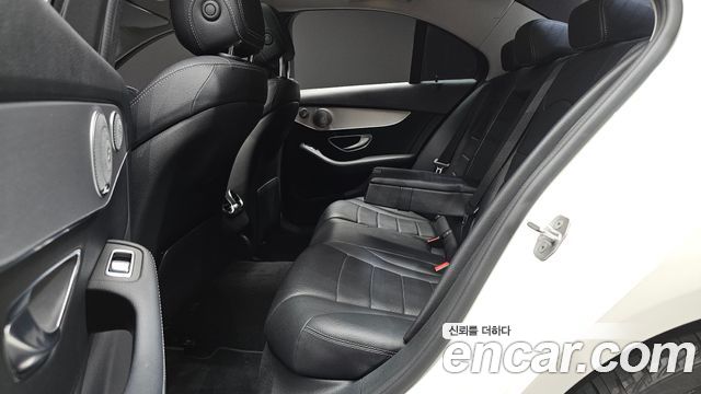 Mercedes-Benz C-Class C200 Avantgarde