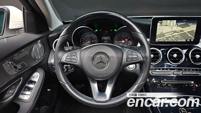 Mercedes-Benz C-Class C200 Avantgarde