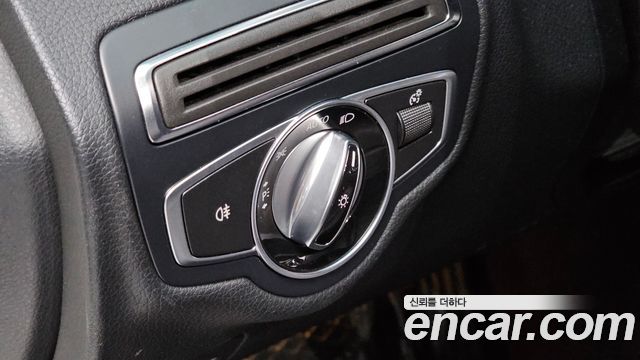 Mercedes-Benz C-Class C200 Avantgarde